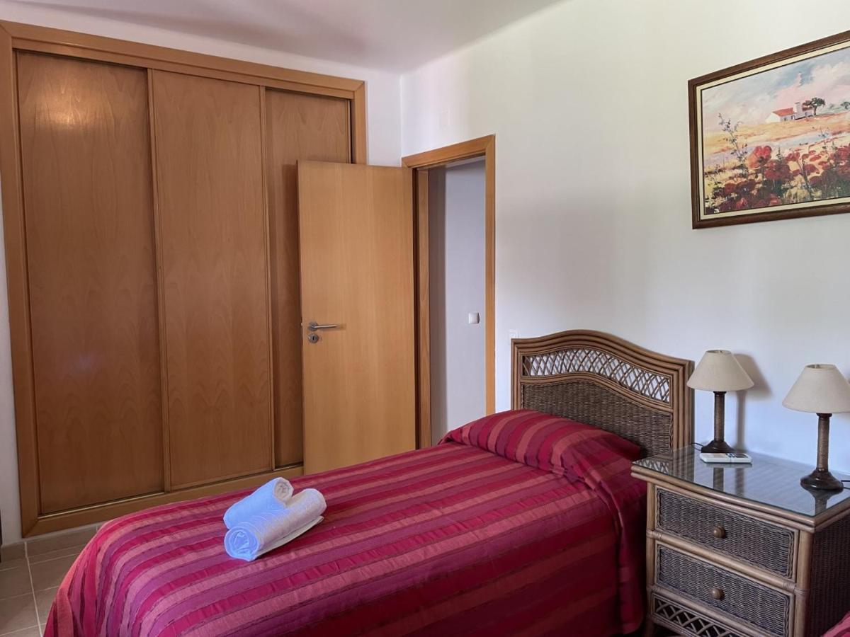 Apartamentos Santa Teresinha 阿尔沃尔 外观 照片