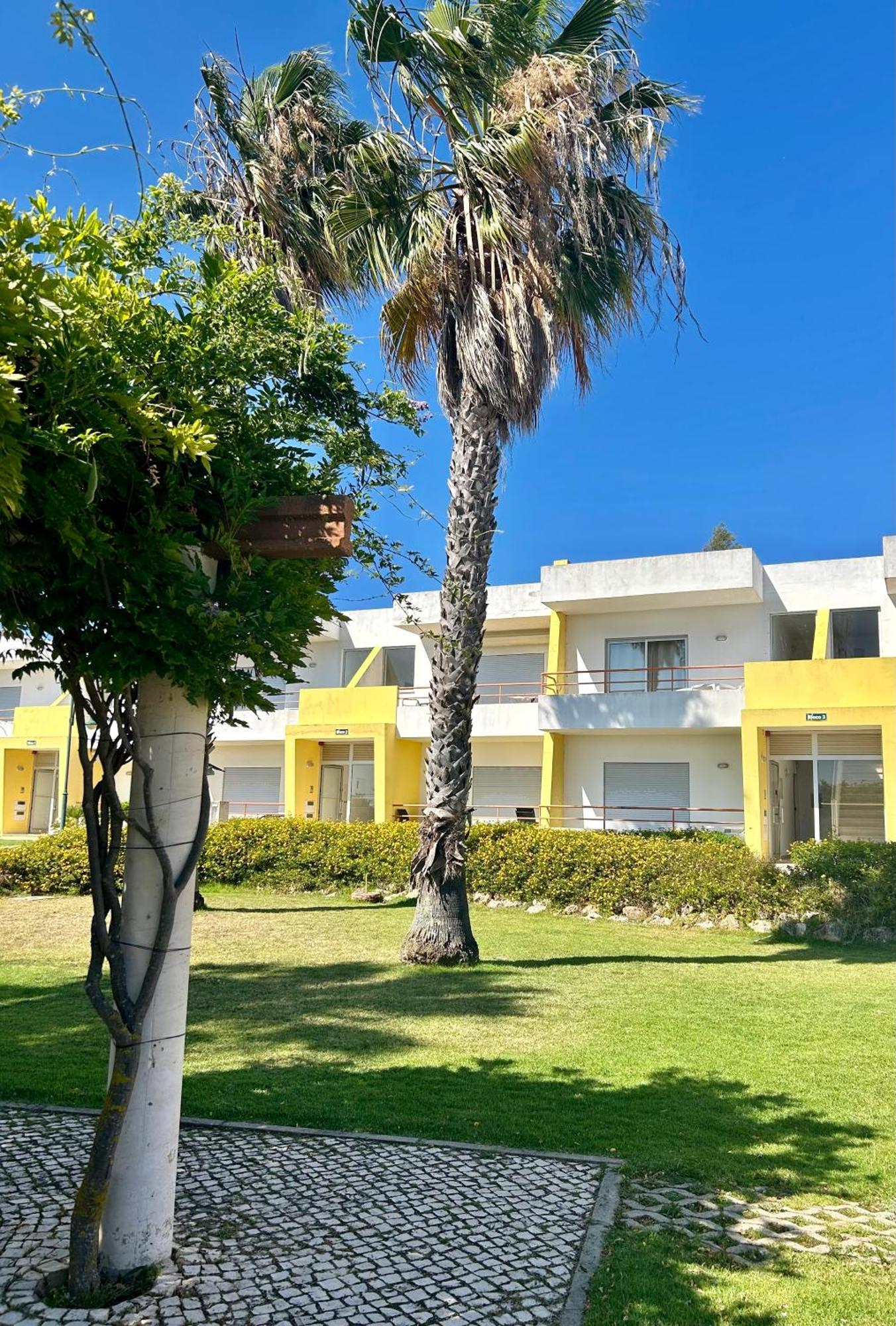 Apartamentos Santa Teresinha 阿尔沃尔 外观 照片