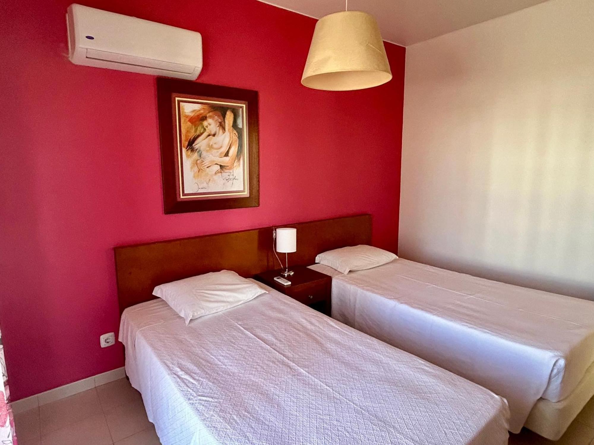 Apartamentos Santa Teresinha 阿尔沃尔 外观 照片