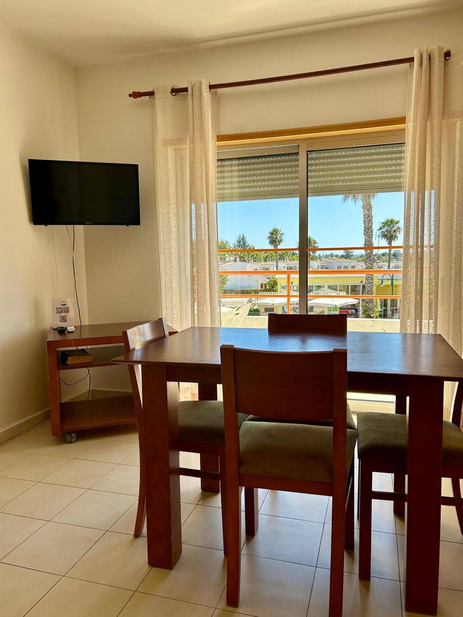 Apartamentos Santa Teresinha 阿尔沃尔 外观 照片