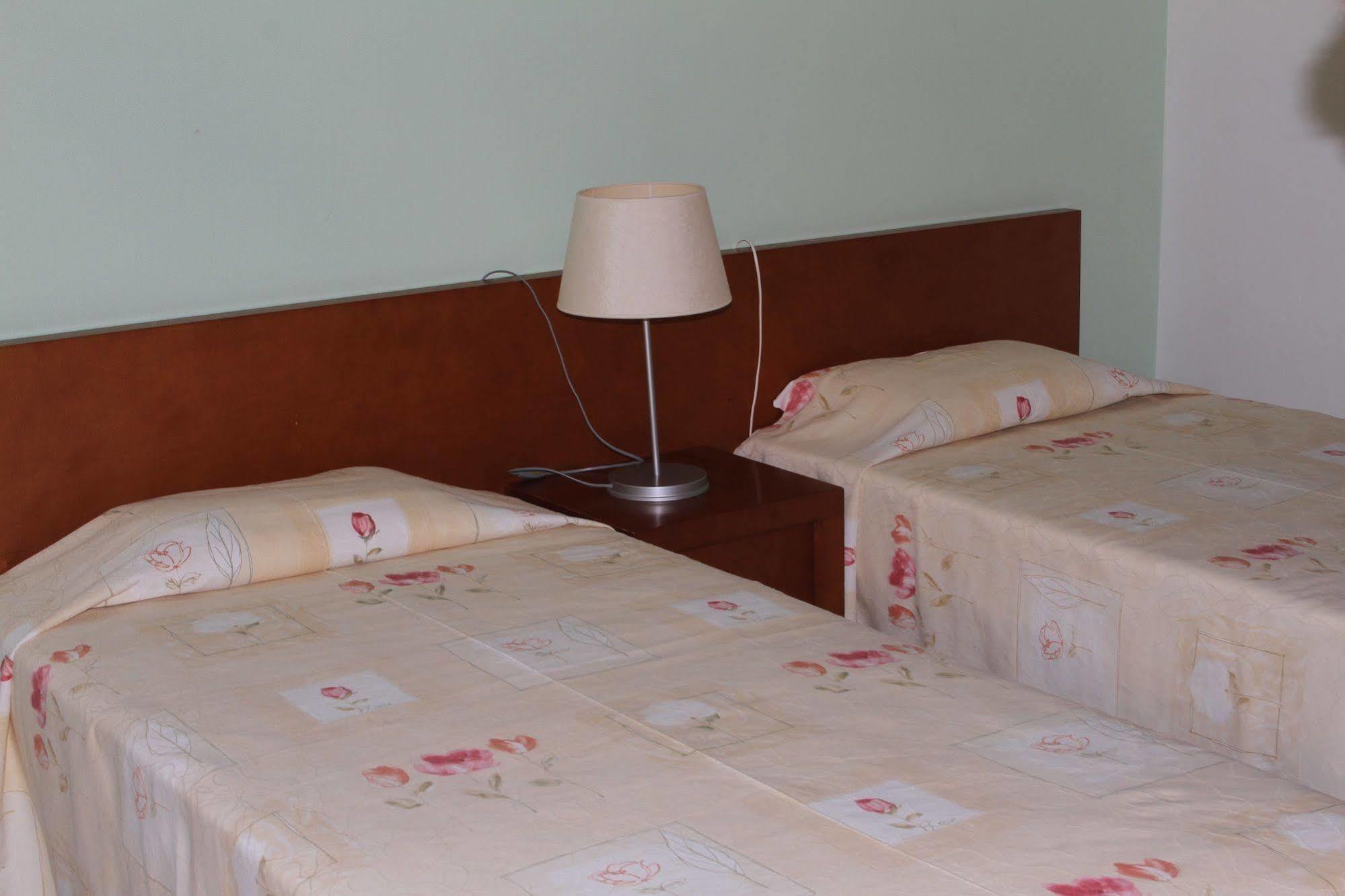 Apartamentos Santa Teresinha 阿尔沃尔 外观 照片